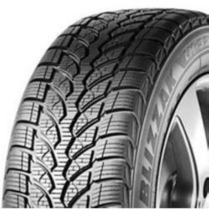 Bridgestone 205/50R17 93V XL LM32