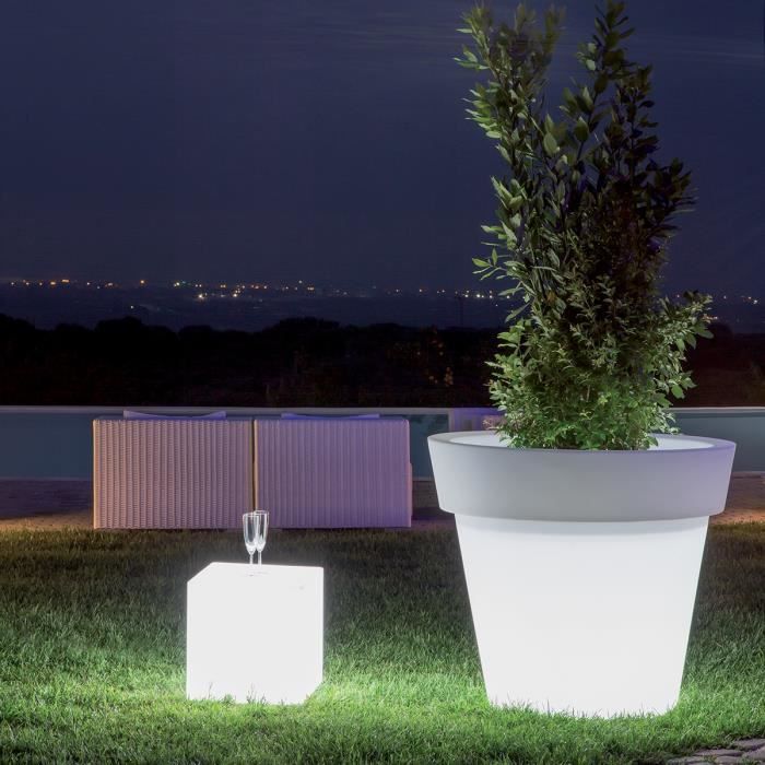 Pot fleur lumineux GEMMA LED RGB avec batterie MONACIS aille 1 Led RGB Pot fleur lumineux GEMMA LED RGB avec batterie MONACIS aille 1 Led RGB