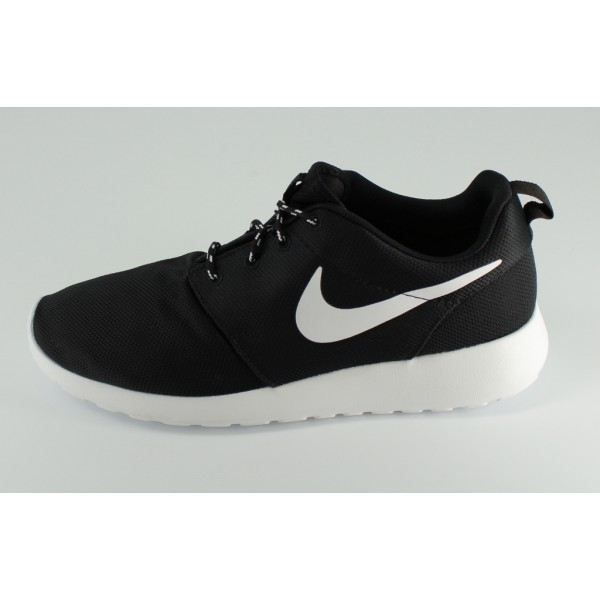 nike noir roshe run
