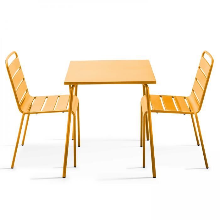 Table de jardin carrée et 2 chaises acier jaune