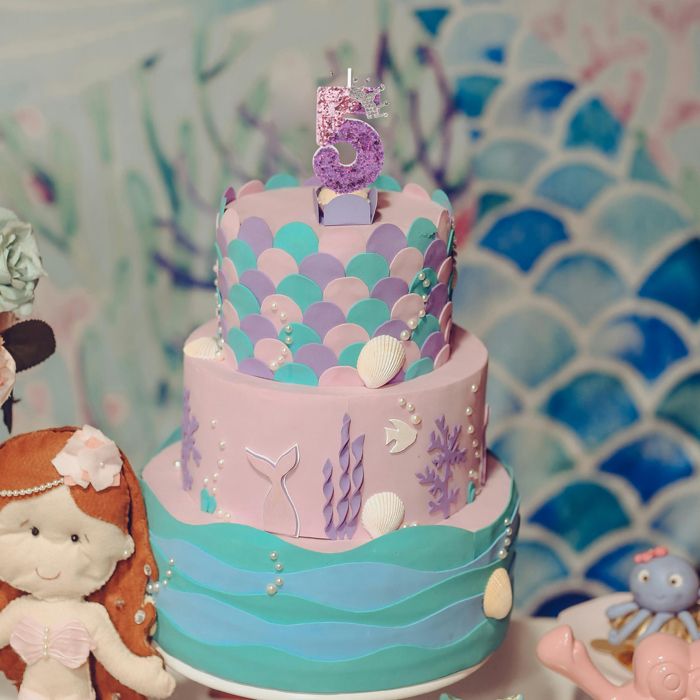 Bougies D'Anniversaire En Forme De Fleur En Forme De Chiffre 1 Avec