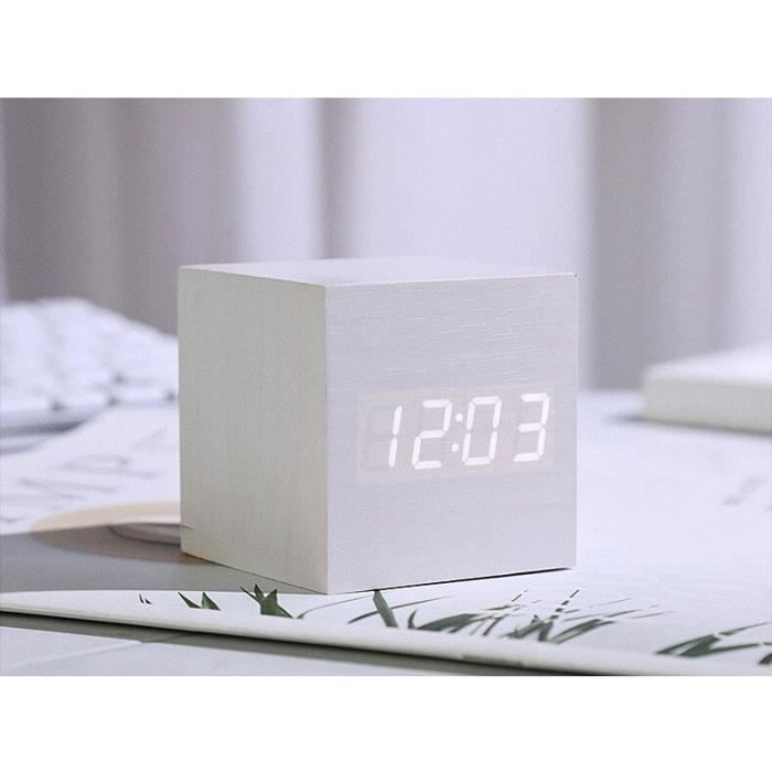 Radio-Réveil Numérique Grand Écran 9'' - Double Alarme, Bluetooth, USB, Batterie Secours