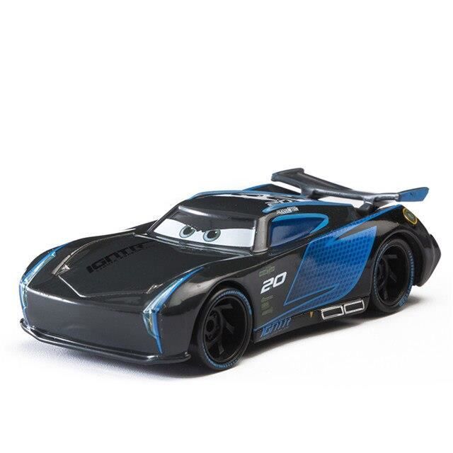Couleur Jackson Storm Voitures de course Pixar Cars 3 No.33 modele en alliage de metal moule flash McQueen Cdiscount Auto
