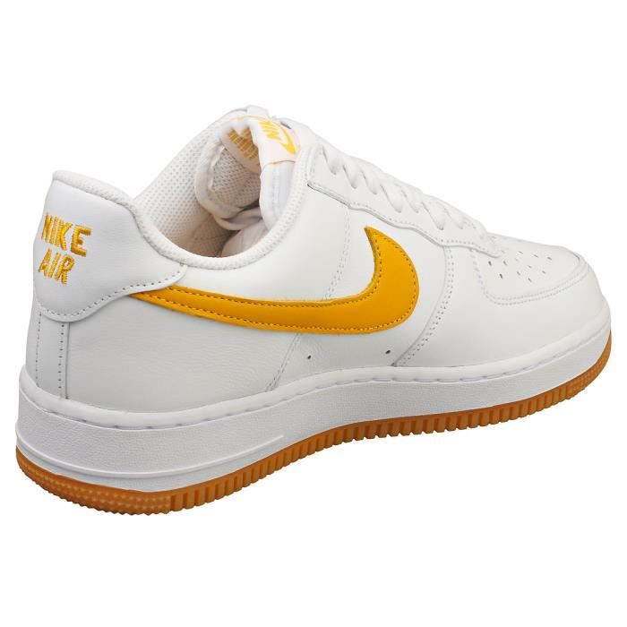 Baskets Nike AIR FORCE 1 LOW RETRO QS Homme Or Blanc Cuir Lacets 45.5 EU