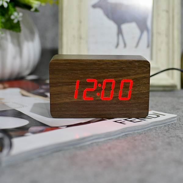 Réveil - Radio-réveil - Avec projection d'heure