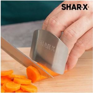 Protège-doigts ergonomique anti-coupure dentelé, poignée optimiste, coupe  de légumes anti-alde, protection des mains, fourniture de cuisine -  AliExpress