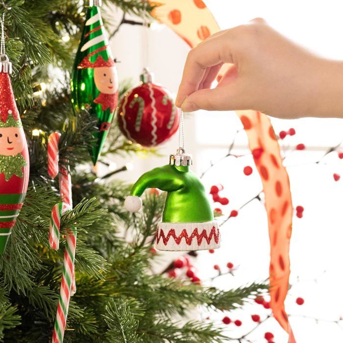 Noël chaussette rouge pendu à une corde | Photo Gratuite