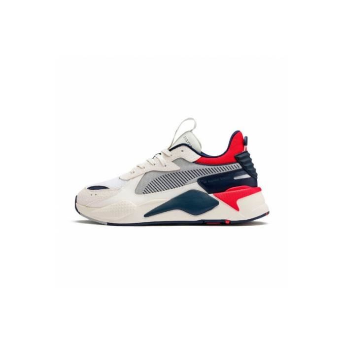 puma rouge et blanche