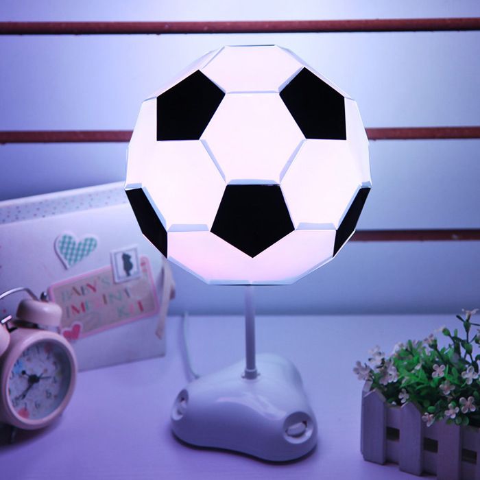 Veilleuse décorative dintérieur en forme de ballon de football - 190 x 190 x 390 mm