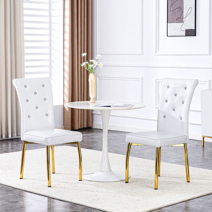 MIVRAY Chaise de Salle à Manger Lot de 2 Rembourrée avec Boucle Cristal Pieds Métal Doré Métal et PVC Blanc et Or
