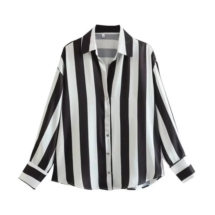 Chemise blanche et noir femme sale