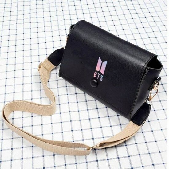 Sac a deals main bts