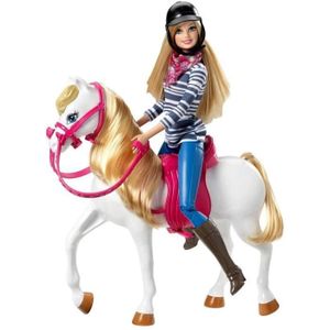 POUPÉE Poupée mannequin et accessoires Barbie - Cfn42 - Cheval inclus