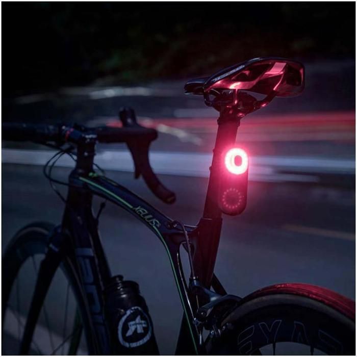 Feu Arrière LED Intelligent Rechargeable – Détection Frein, Montage Selle, IPX4, 180°, Batterie 500mAh, USB