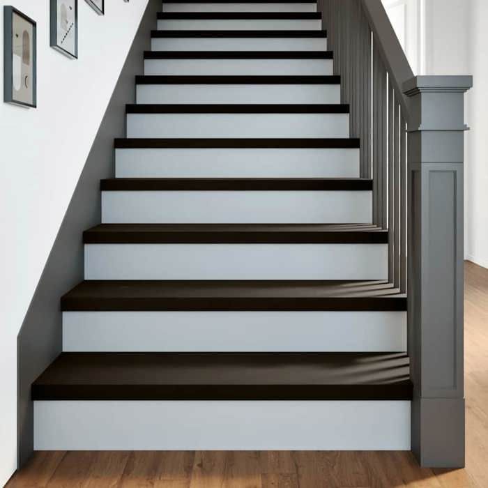 Marches descalier en chêne massif - vidaXL - 100x30x2 cm - Marron foncé - Lot de 2 - Polyvalent - Facile à nettoyer