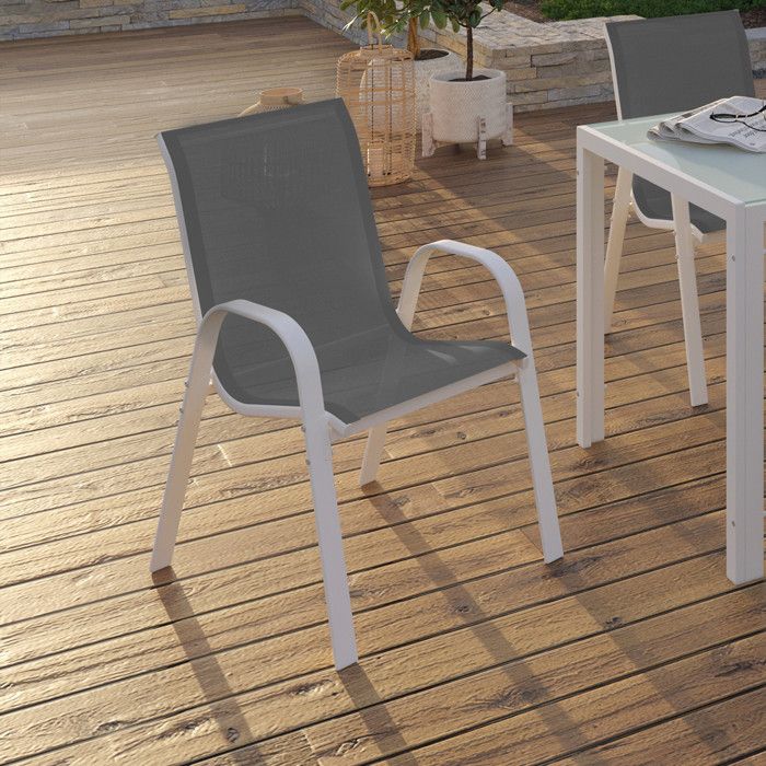 IDMARKET Lot de 4 chaises de jardin LYMA métal et textilène empilables blanc et gris IDMARKET Lot de 4 chaises de jardin LYMA métal et textilène empilables blanc et gris