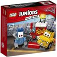 LEGO® Juniors Cars 3 10732 L'Arrêt au Stand de Guido et Luigi-0