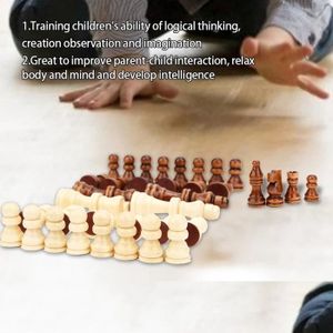 JEU SOCIÉTÉ - PLATEAU JAR Jeu de 32 pièces d'échecs en bois (hors échiqu