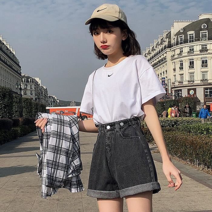 Short femme avec top bouton taille haute
