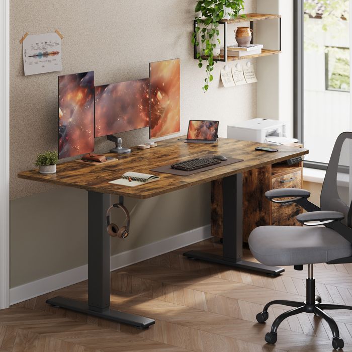 Bureau Assis-debout Réglable en hauteur 140 x 80 cm avec Port USB-C Fonction Mémoire 3 Hauteurs Marron
