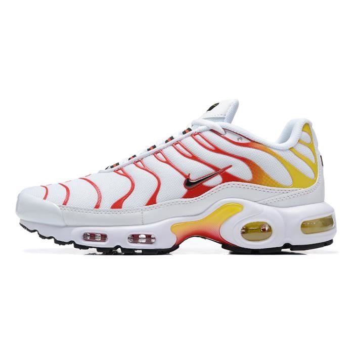 white and gold nike air max plus
