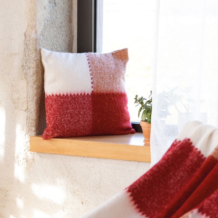 Housse de coussin à carreaux aspect mohair Bordeaux 45x45 cm