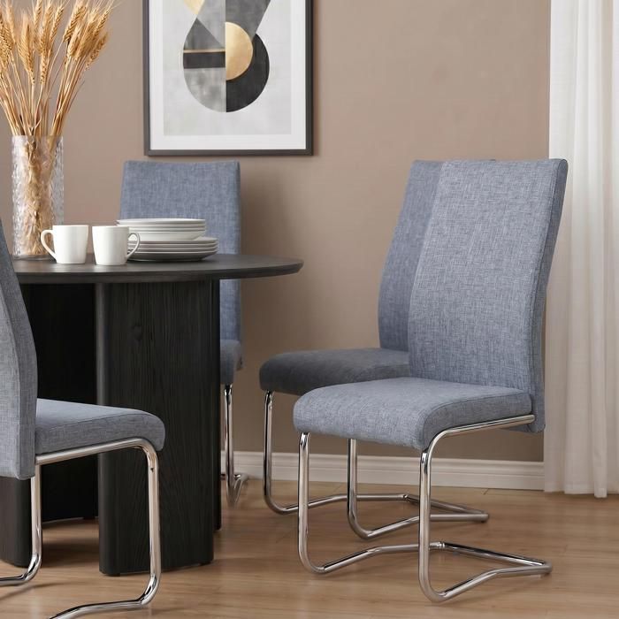 Lot de 4 chaises de salle à manger ou de cuisine ALADINO design moderne et piétement en métal chromé revêtement en tissu gris Lot de 4 chaises de salle à manger ou de cuisine ALADINO design moderne et piétement en métal chromé revêtement en tissu gris