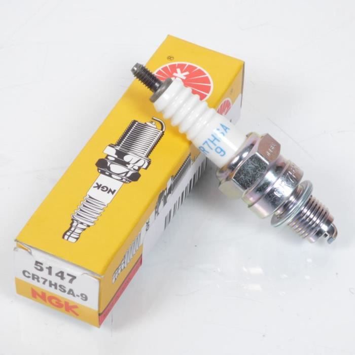 BOUGIE D'ALLUMAGE NGK Pour Moto Suzuki 125 Gs S 1991 à 1998 Neuf EUR 13