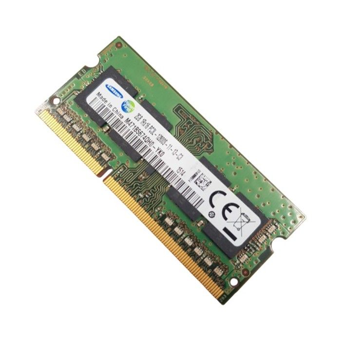 Samsung M471B5674QH0 YK0 - vue 3