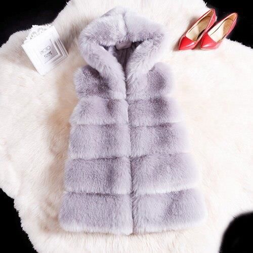 Gilet fausse fourrure hotsell sans manche avec capuche