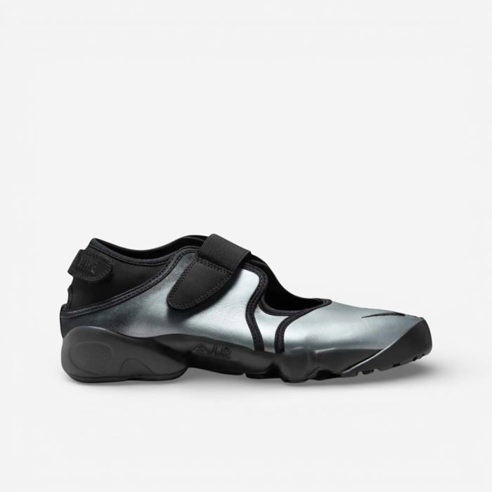 Nike Nike Air Rift Leather Wmns Metallic Silver and Black