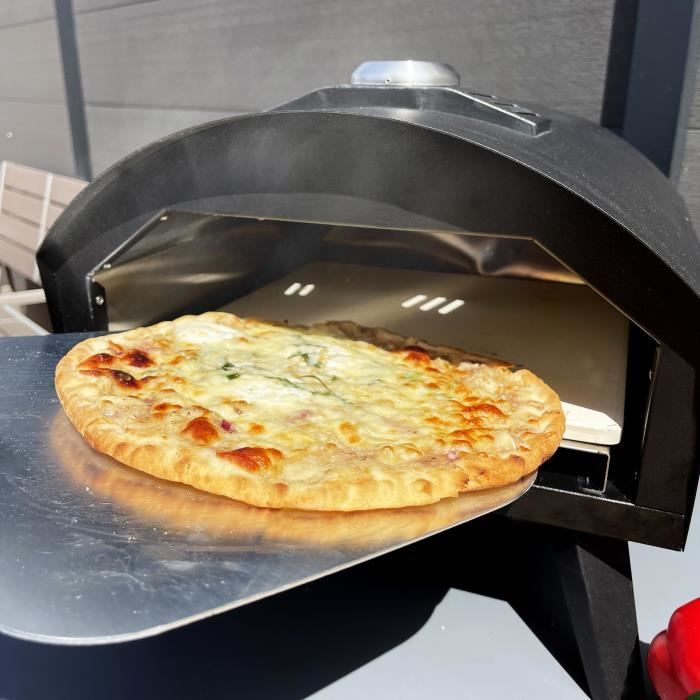 Plaque en acier inox pour la pizza cuite au four