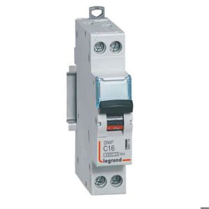 Disjoncteur Tétrapolaire Schneider 25A Courbe C 4 Modules 10kA - Neuf, Référence A9F74425