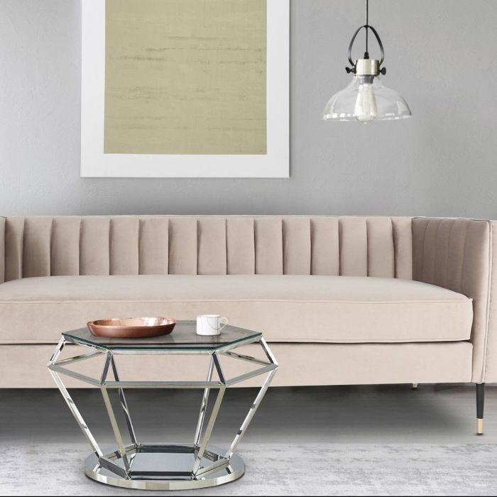 Table Basse Aston En Verre Transparent Et Pied Argent Achat Vente Table Basse Table Basse Aston En Verre Cdiscount Petites, grandes, superposables, modulables, des formes géométriques ou longilignes… elle est l'élément indispensable au bon agencement du salon. table basse aston en verre transparent et pied argent