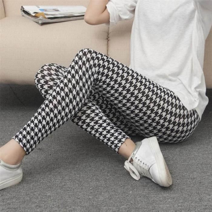 Jogging a carreaux femme sale