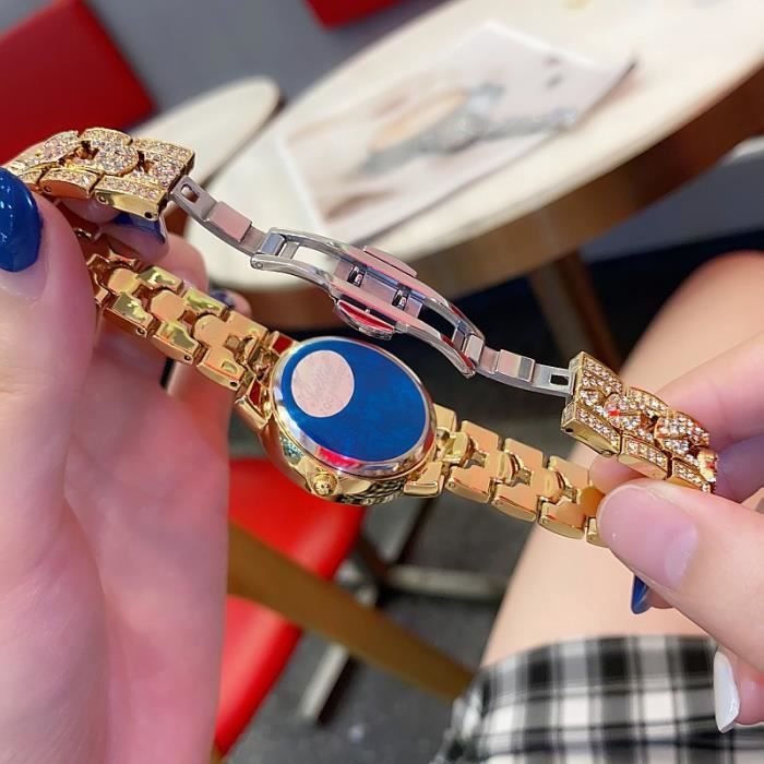 Montre femme avec 2025 strass dans le cadran
