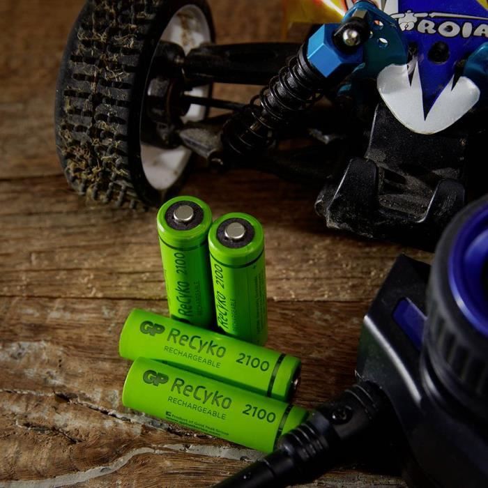 Pile rechargeable LR6 (AA) NiMH GP Batteries ReCyko+ HR06 120210AAHCE-C4  2100 mAh 1.2 V 4 pc(s) - Cdiscount Jeux - Jouets