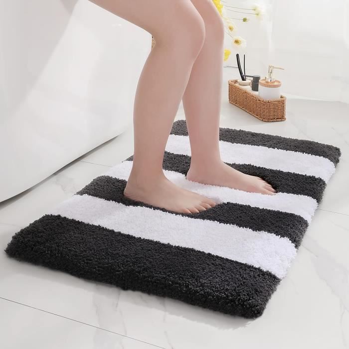 Tapis d'eau flottant résistant aux déchirures pour lac, piscine et mer, design antidérapant durable pour une relaxation ultime et des activités aquatiques