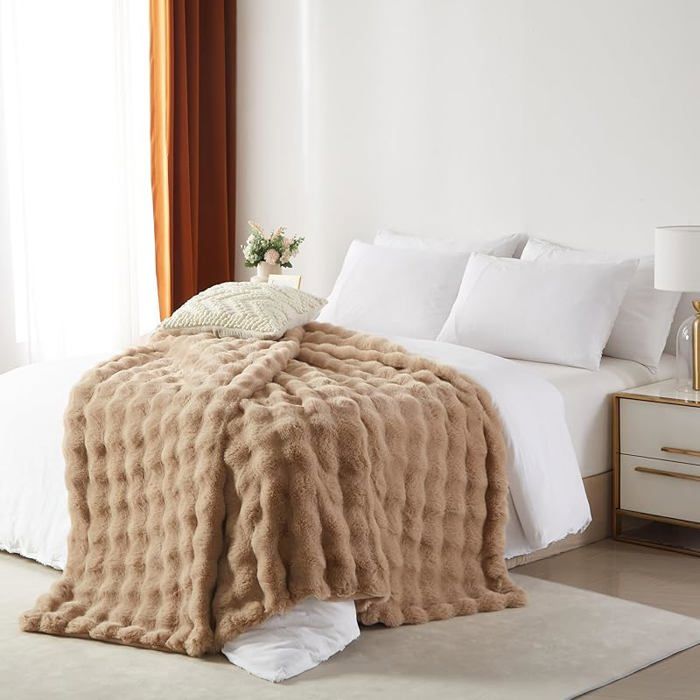 Couverture 130 X 160 Cm, Epaisse Plaid Lapin En Peluche Super Douce Et Duveteux, Polyvalente Plaid Polaire Chaude Et Confortable,B - Maison