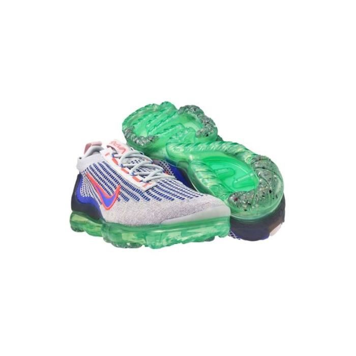 vapormax flyknit size 4