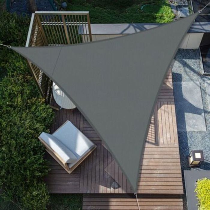 Voile ombrage triangulaire 4×4×4m anti-UV anthracite jardin