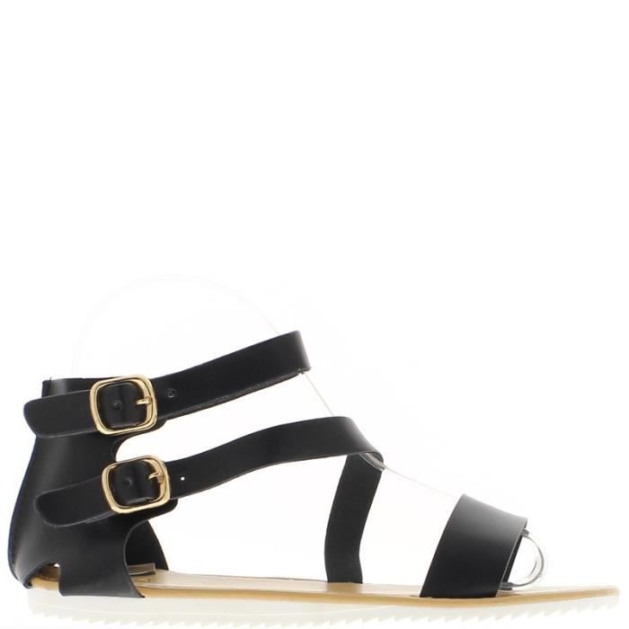 sandales noires et blanches