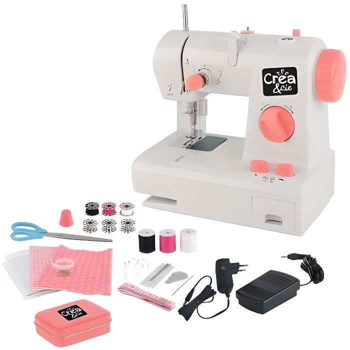 MA PREMIERE MACHINE A COUDRE