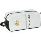 Trousse Real Madrid Enfant Safta Real Madrid 2ème équipe 24/25 - Sac à Chaussures Moyen, Multifonction, Sport, Extrascolaire, Football, Confortable Et Polyvalent, 29 X 14 X 15 Cm, Couleur Bleu Marine, Bleu