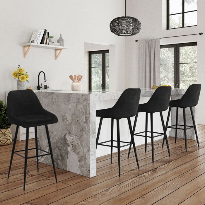 IDMARKET Lot de 4 tabourets de bar THALYA en velours noir avec demi-accoudoirs IDMARKET Lot de 4 tabourets de bar THALYA en velours noir avec demi-accoudoirs
