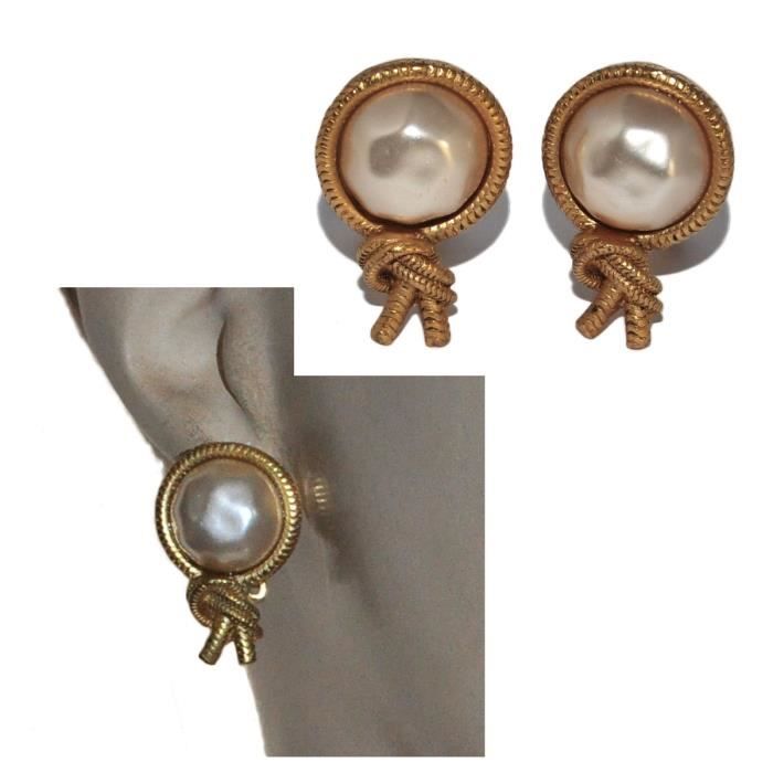 Agatha Paris Boucles d'oreilles clips de couleur or perle nacrée bijou