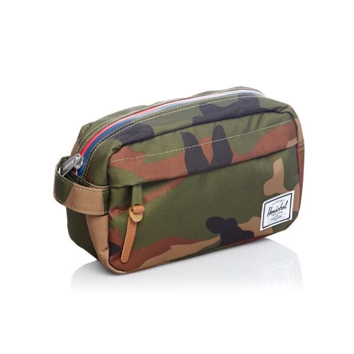 herschel camo carry on