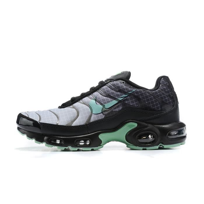 air max plus green glow