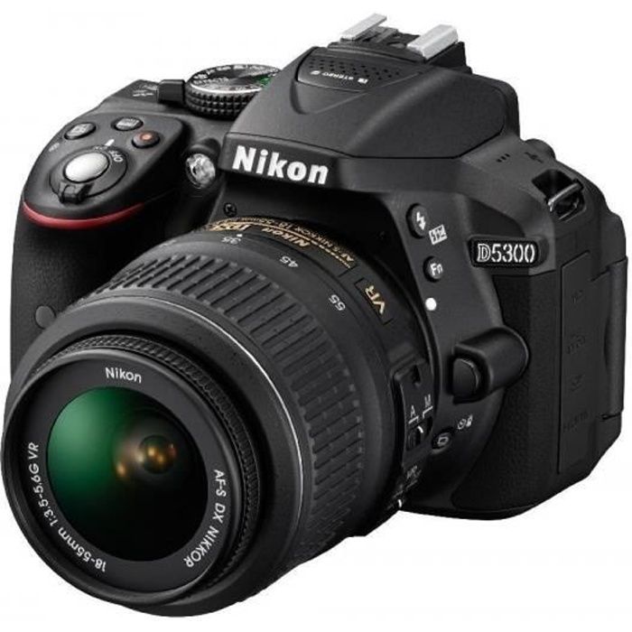 NIKON D5300 + OBJECTIF AF-S DX VR II 18-55 MM