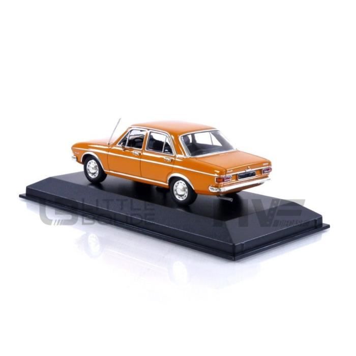Voiture Miniature de Collection - MAXICHAMPS - AUDI 100 - 1969